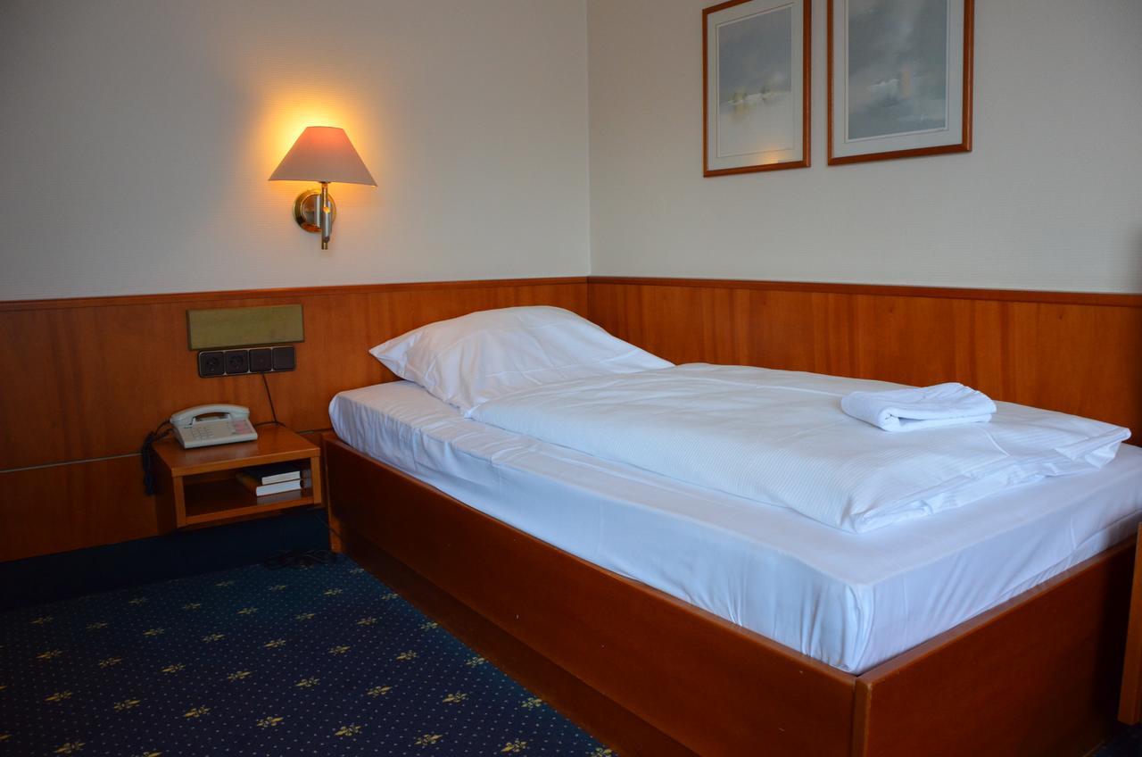Karaman Group Hotel Bad Nenndorf Kültér fotó