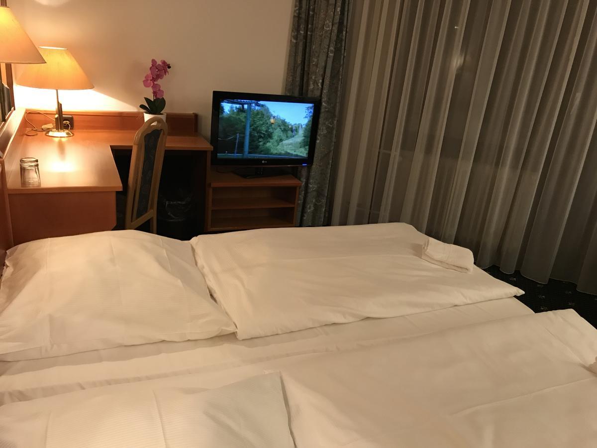 Karaman Group Hotel Bad Nenndorf Kültér fotó