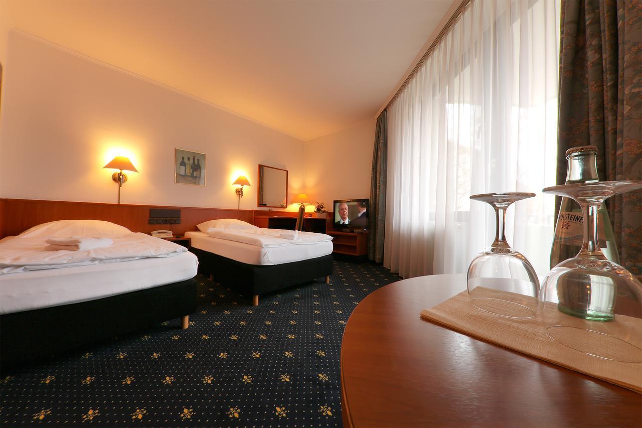 Karaman Group Hotel Bad Nenndorf Kültér fotó